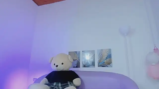 emily yeon online show from 02.28.26