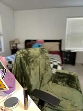 Snapshot of Alix_Valentine chatting on 02.19.26 Alix Valentine online show from 02.19.26