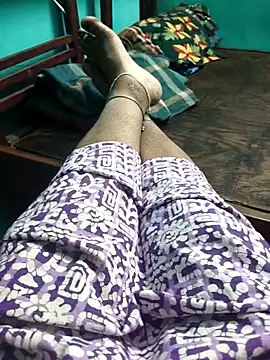 Snapshot of Villageanuty chatting on 02.26.26 Villageanuty online show from 02.26.26