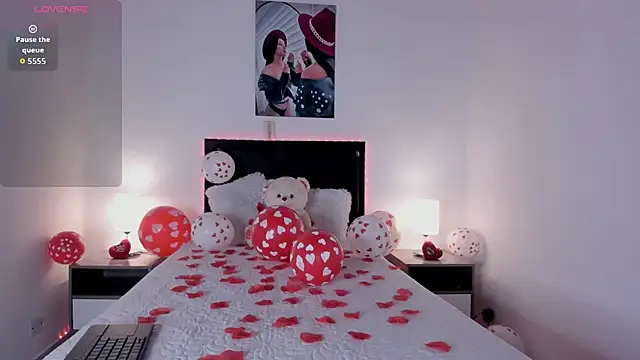  alana grey  online show from 02.13.26