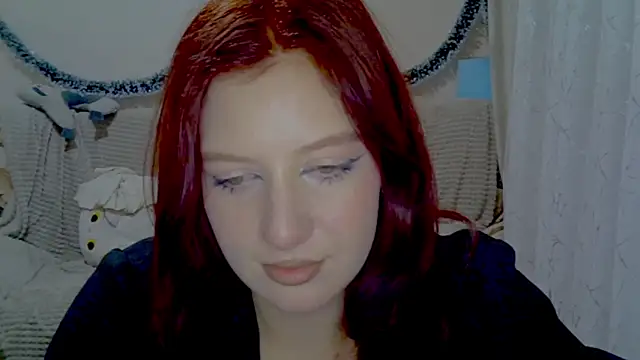 Lily Ember online show from 12.21.25