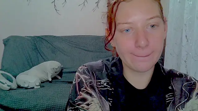 Lily Ember online show from 03.18.26