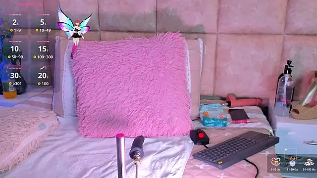 Snapshot of AbellaDannger chatting on 11.16.25 AbellaDannger online show from 11.16.25