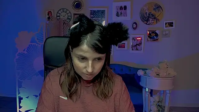 MartaEdams online show from 11.17.25