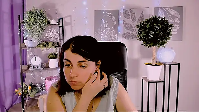 MartaEdams online show from 06.05.26