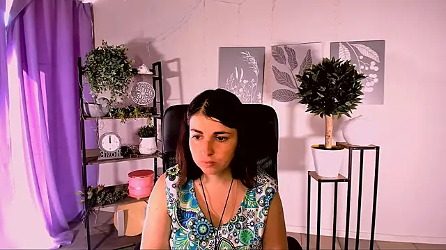 MartaEdams online show from 06.10.26