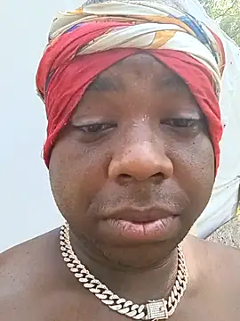 Snapshot of PENTHOUSECEOCLUBHOUSEPRES chatting on 09.15.25 PENTHOUSECEOCLUBHOUSEPRES online show from 09.15.25