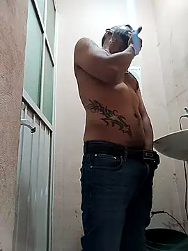 Snapshot of wolfsexmxn chatting on 03.16.26 wolfsexmxn online show from 03.16.26