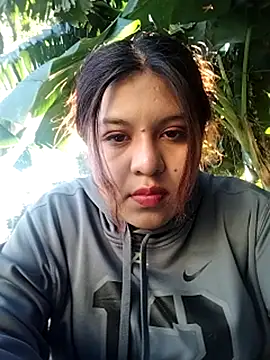 Snapshot of Atenea69 chatting on 10.29.25 Atenea69 online show from 10.29.25