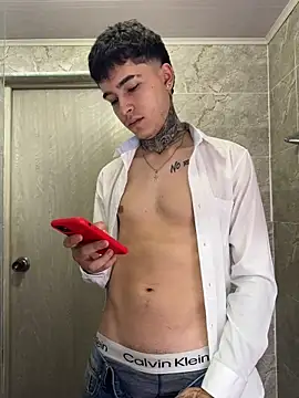 Snapshot of samm4044 chatting on 09.26.25 samm4044 online show from 09.26.25