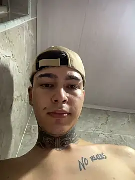 Snapshot of samm4044 chatting on 11.28.25 samm4044 online show from 11.28.25