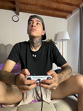 Snapshot of samm4044 chatting on 02.28.26 samm4044 online show from 02.28.26