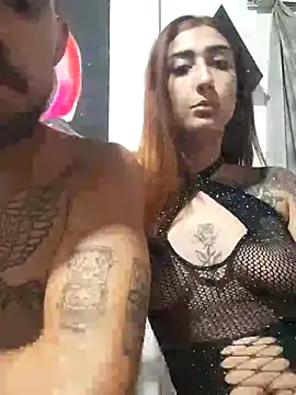 Snapshot of parejajuguetona420 chatting on 03.03.26 parejajuguetona420 online show from 03.03.26