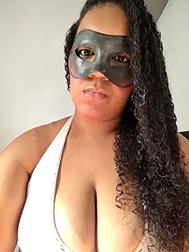 jadeamourim   online show from 10.19.25