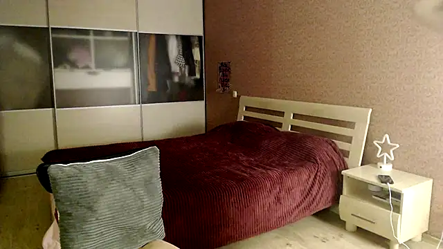 Cassie Pinkkk online show from 02.12.26