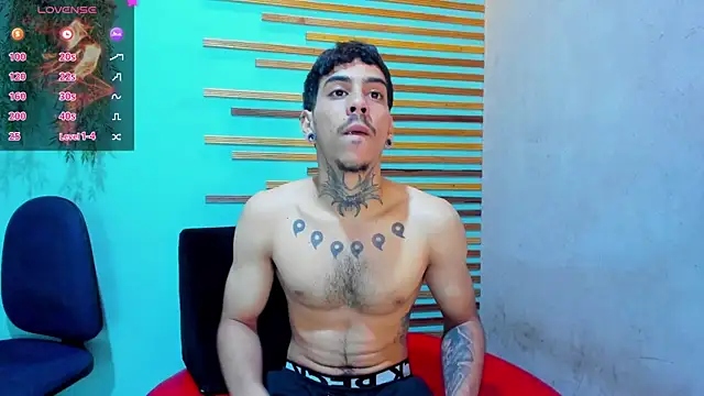 Snapshot of jharol_cardonaa chatting on 10.02.25 jharol cardonaa online show from 10.02.25