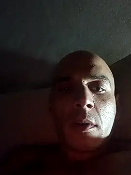 Snapshot of Jota2544 chatting on 10.24.25 Jota2544 online show from 10.24.25