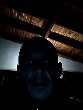 Snapshot of Jota2544 chatting on 11.22.25 Jota2544 online show from 11.22.25