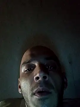 Snapshot of Jota2544 chatting on 11.25.25 Jota2544 online show from 11.25.25