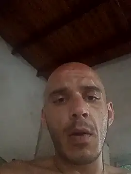 Snapshot of Jota2544 chatting on 12.04.25 Jota2544 online show from 12.04.25