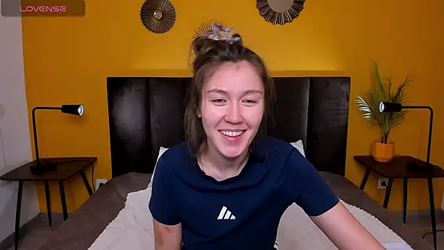 Tina Porter online show from 11.22.25