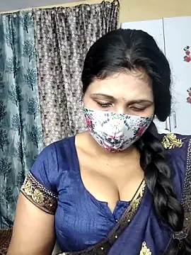 Snapshot of Hotty_Sonali chatting on 02.01.26 Hotty Sonali online show from 02.01.26