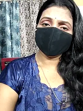 Hotty Sonali online show from 05.12.26