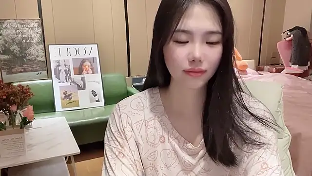 Snapshot of suki-1 chatting on 09.22.25 suki-1 online show from 09.22.25