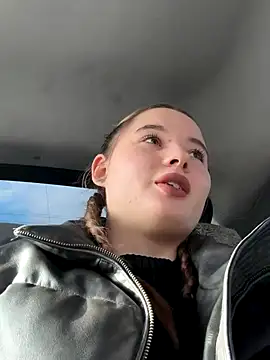 StephanieMur online show from 11.15.25