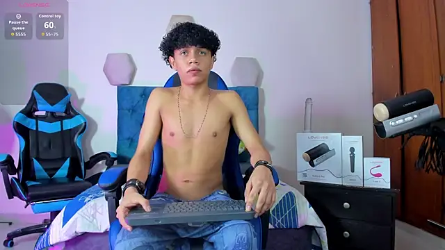  taylor black online show from 09.26.25