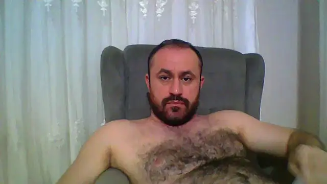 Snapshot of micheal3467 chatting on 12.14.25 micheal3467 online show from 12.14.25