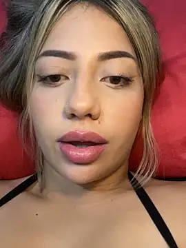 MissCat  online show from 11.01.25