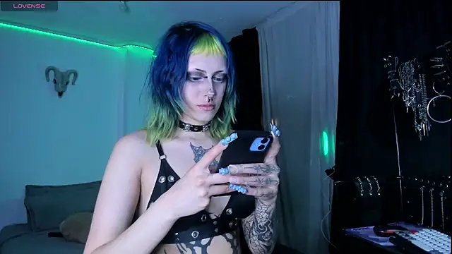 kattusauruss online show from 03.23.26