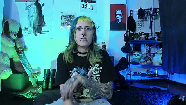 kattusauruss online show from 05.24.26