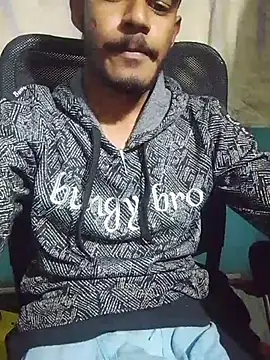 Snapshot of Najmulhaqe66 chatting on 11.28.25 Najmulhaqe66 online show from 11.28.25