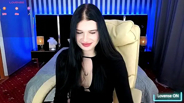 Neyla Charm online show from 11.28.25