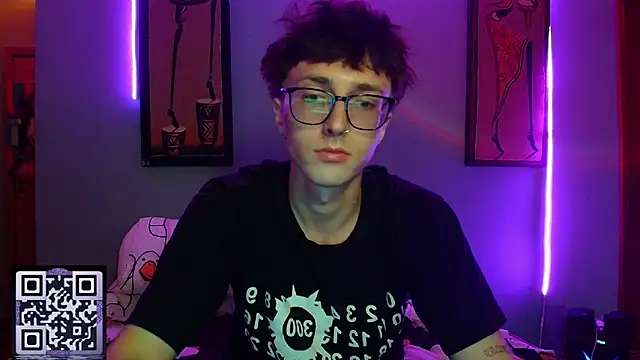 Snapshot of 8goat chatting on 09.17.25 8goat online show from 09.17.25