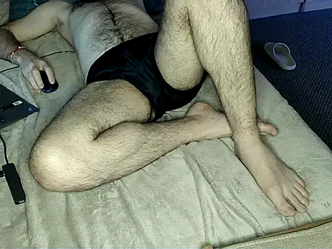 Snapshot of bul_boy chatting on 03.08.26 bul boy online show from 03.08.26