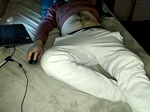 Snapshot of bul_boy chatting on 03.19.26 bul boy online show from 03.19.26