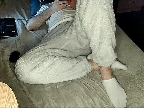 Snapshot of bul_boy chatting on 03.28.26 bul boy online show from 03.28.26