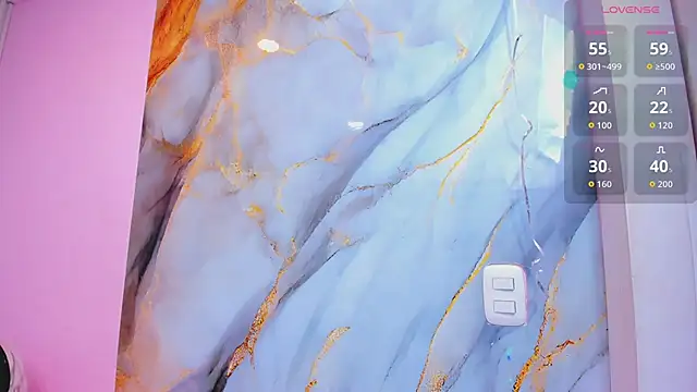 Snapshot of hinata_dolly chatting on 02.28.26 hinata dolly online show from 02.28.26