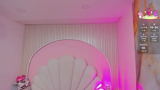 hinata dolly online show from 04.15.26