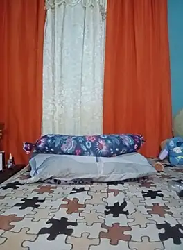 Samantha esposito online show from 10.04.25