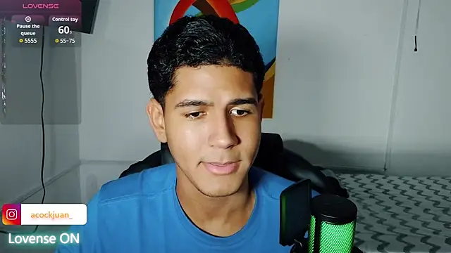 Snapshot of juanacock_1 chatting on 10.21.25 juanacock 1 online show from 10.21.25