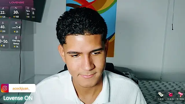 Snapshot of juanacock_1 chatting on 10.24.25 juanacock 1 online show from 10.24.25