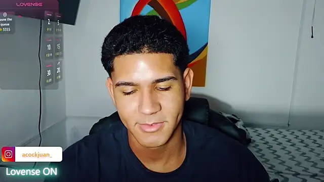 Snapshot of juanacock_1 chatting on 10.26.25 juanacock 1 online show from 10.26.25