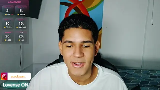 Snapshot of juanacock_1 chatting on 11.04.25 juanacock 1 online show from 11.04.25