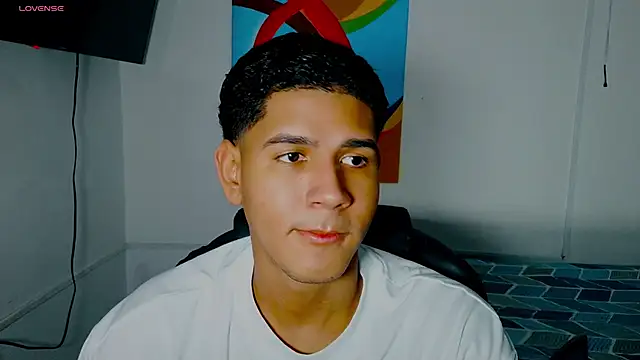 Snapshot of juanacock_1 chatting on 11.10.25 juanacock 1 online show from 11.10.25