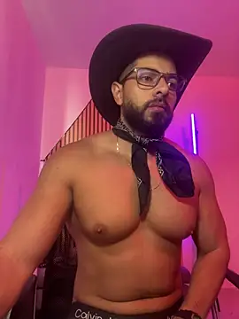 Snapshot of magnumchris chatting on 02.09.26 magnumchris online show from 02.09.26