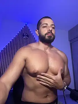 Snapshot of magnumchris chatting on 02.14.26 magnumchris online show from 02.14.26